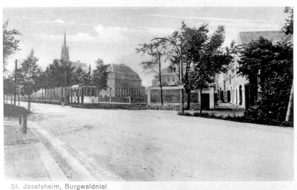 Reichsstraße mit Straßenbahn Linie 3 (Um 1920)